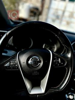 نيسان ماكسيما